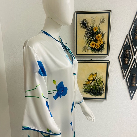 Valentino Blue Floral Nightgown Size Petite - Picture 6 of 7